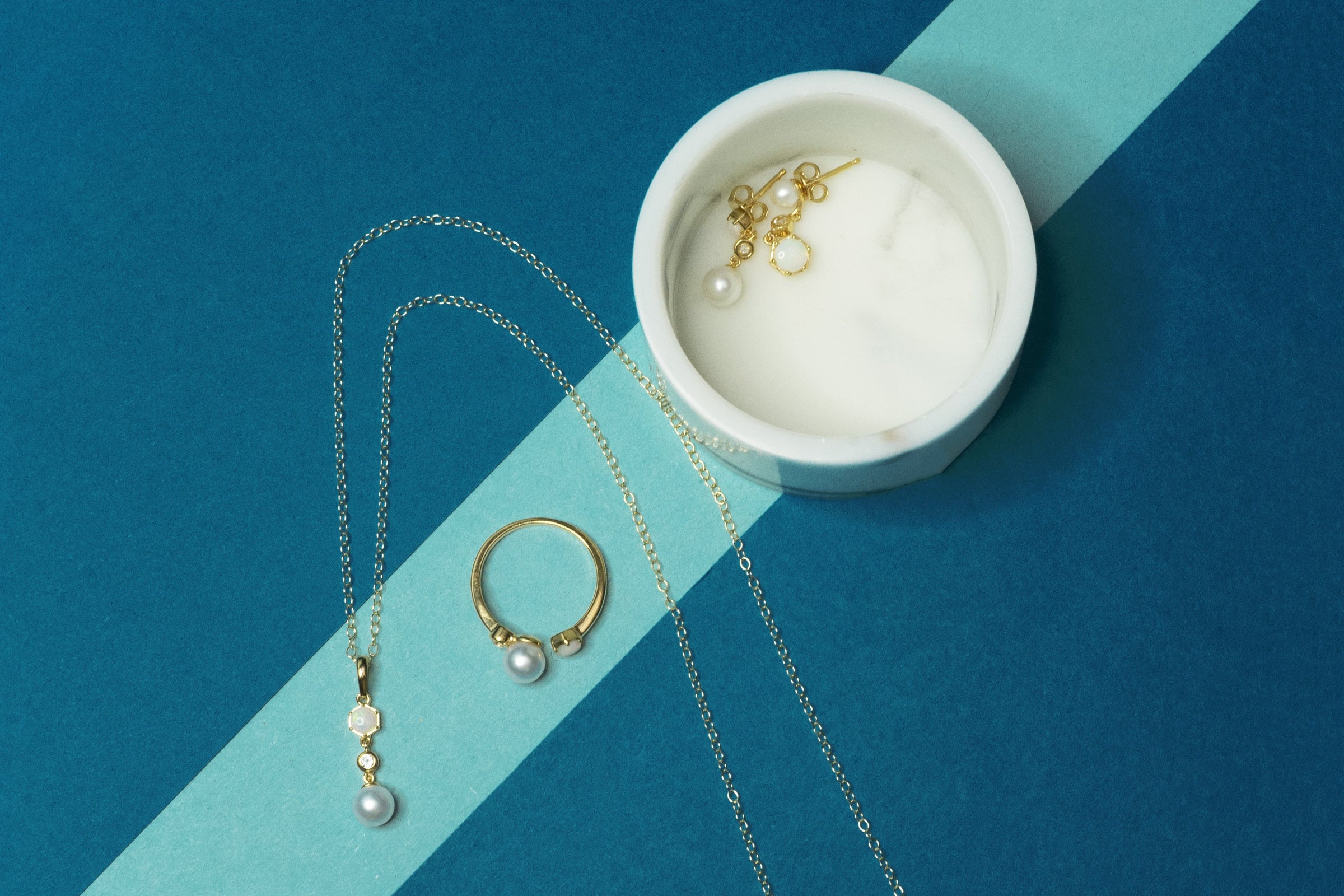 Opal Necklaces | Gemondo | Free UK Shipping and Lifetime Guarantee