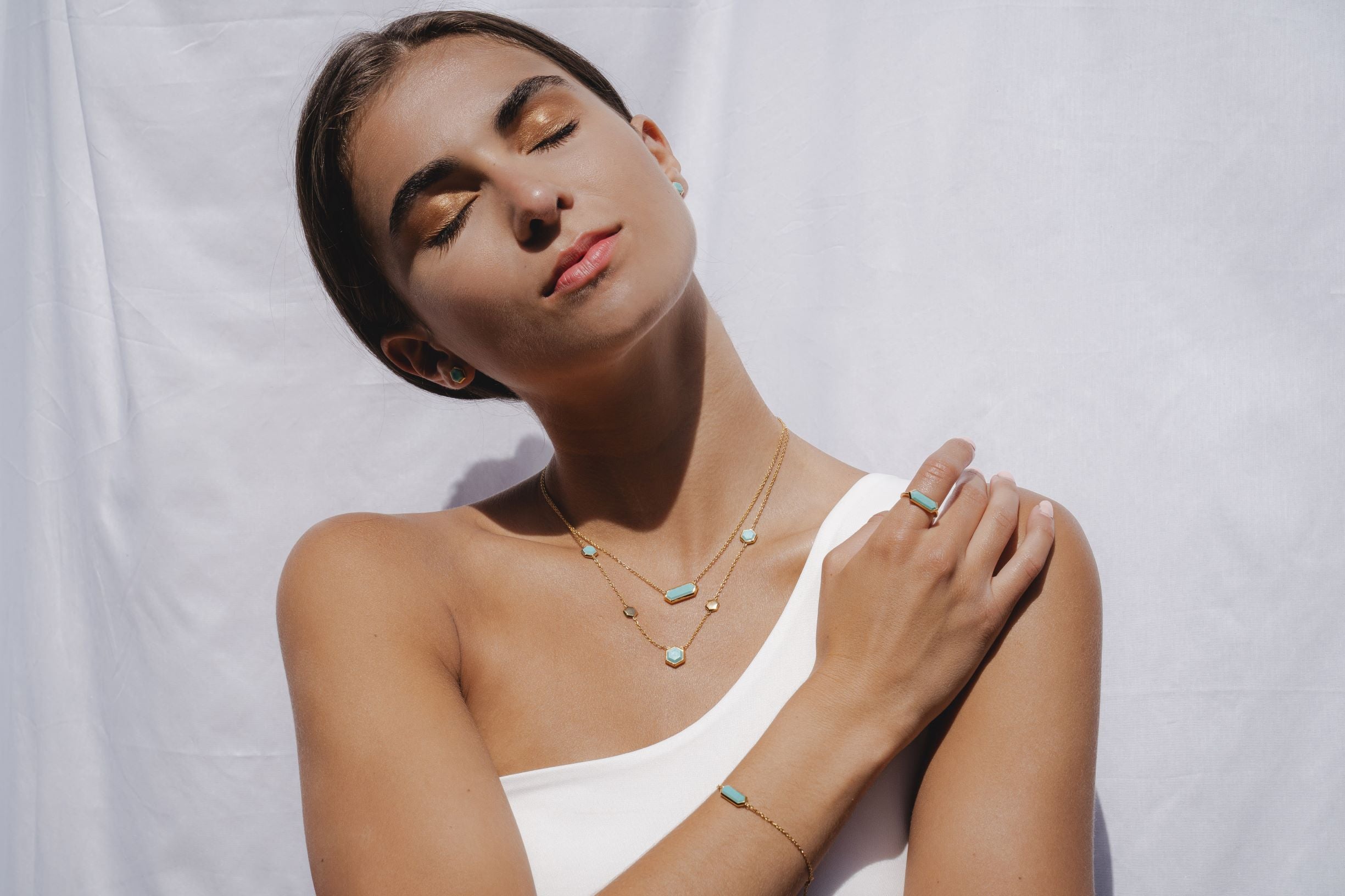 Turquoise jewellery | Turquoise rings, earrings, necklaces & bracelets