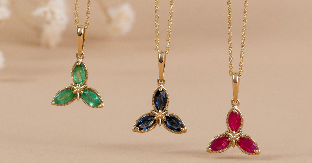 How to gift a birthstone necklace for an anniversary