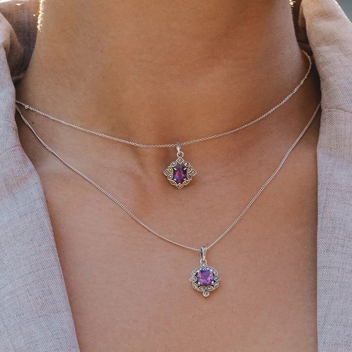 Ovale Halskette mit Amethyst- und Markasit-Anhänger im Art-Deco-Stil aus Sterlingsilber