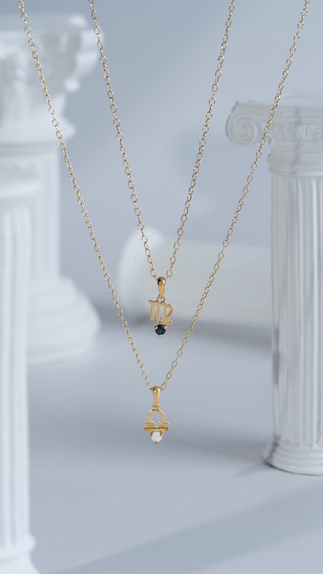 Opal Waage Zodiac Charm Halskette in 9 Karat Gelbgold