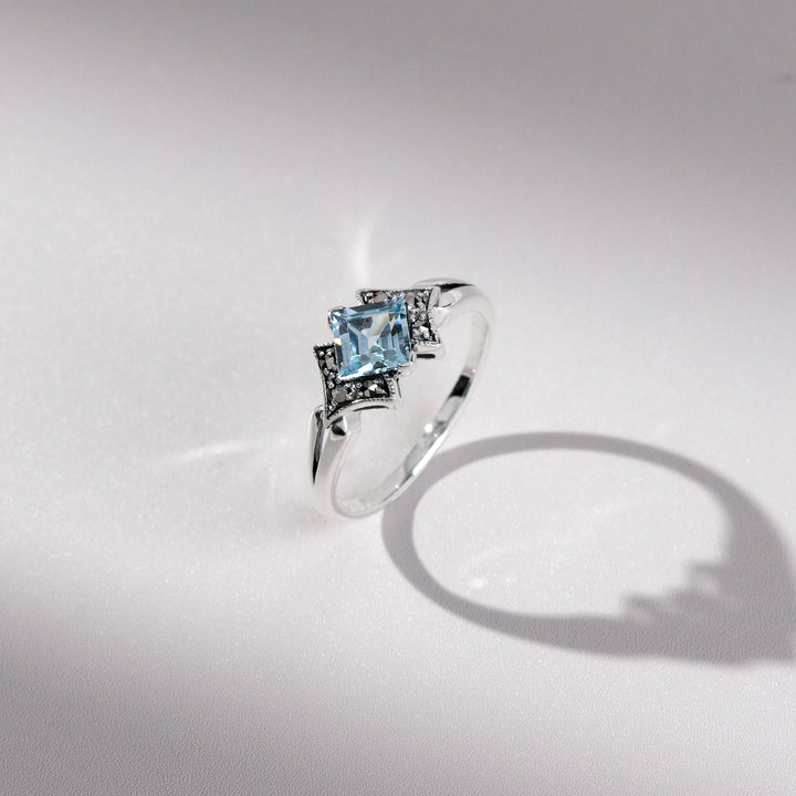 Quadratischer Ring im Art-Deco-Stil mit blauem Topas und Markasit aus 925er Sterlingsilber