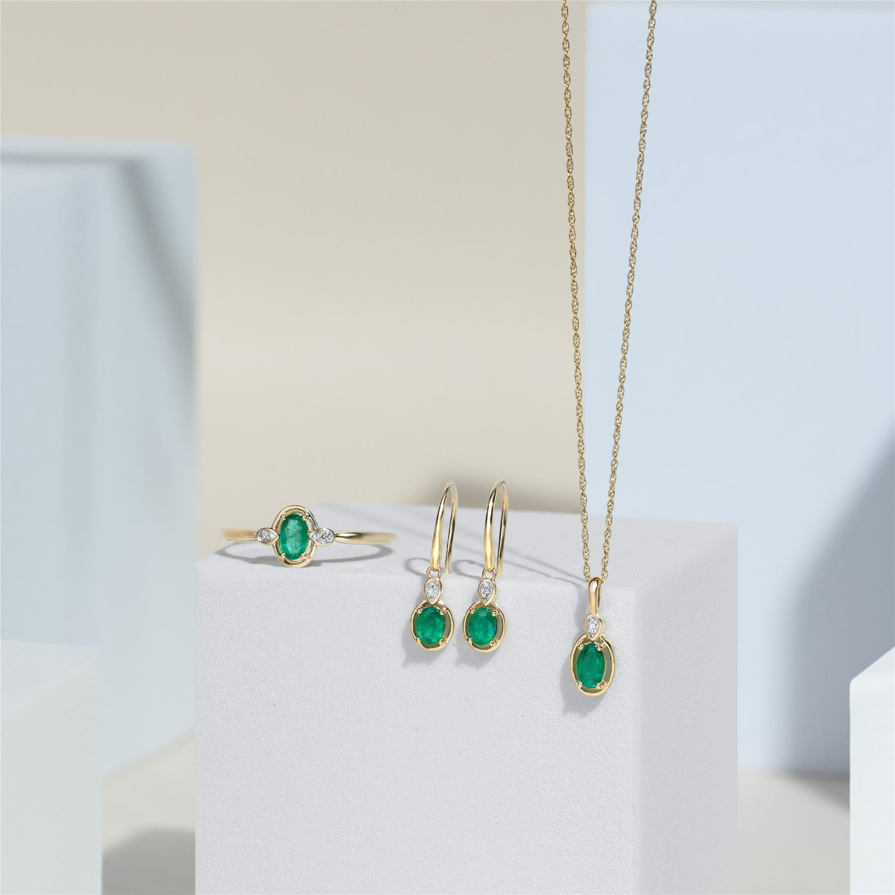 Classic Oval Emerald & Round Diamond Pendant Necklace In 9ct Yellow Gold