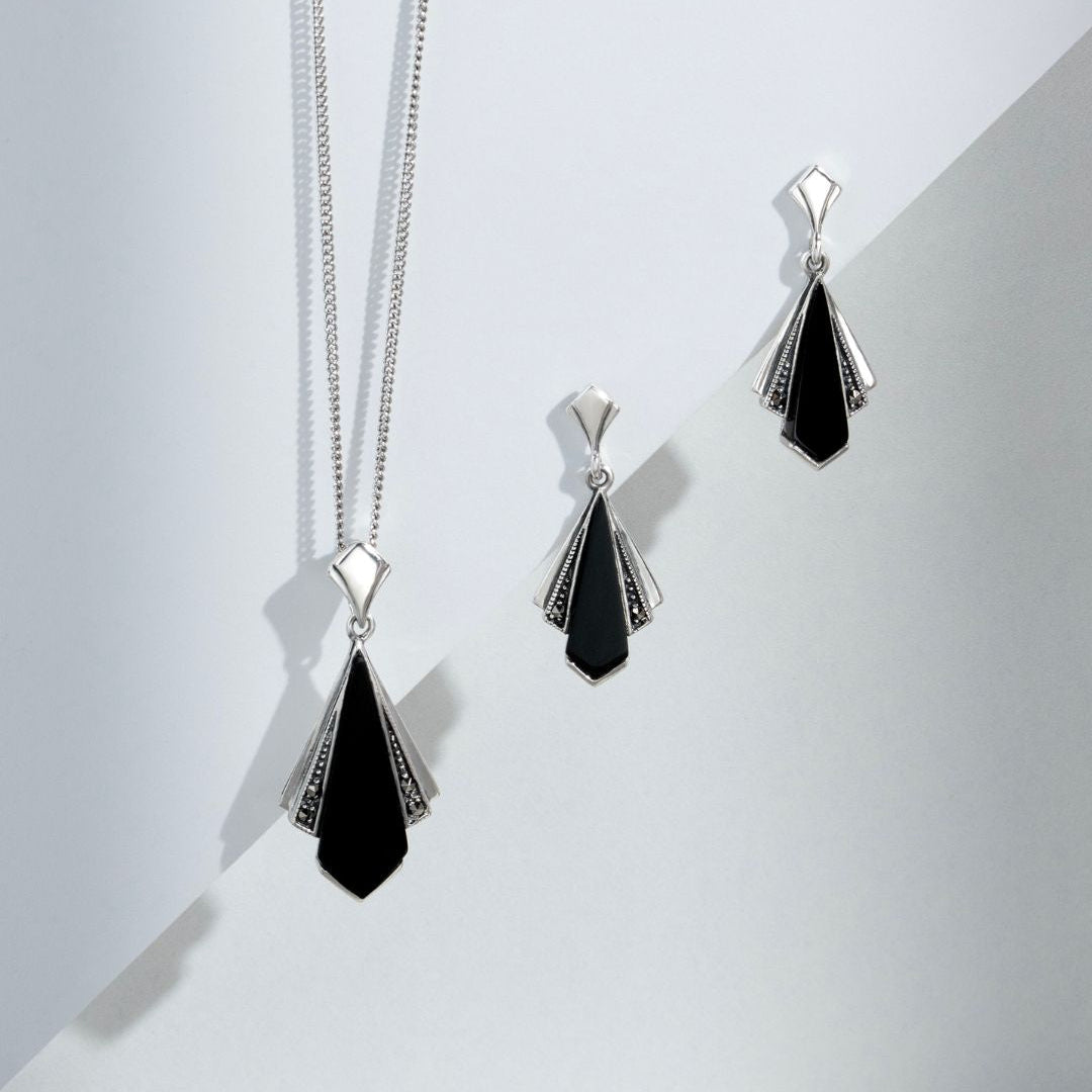 Fächeranhänger im Art-Deco-Stil aus schwarzem Onyx und Markasit in 925er Sterlingsilber