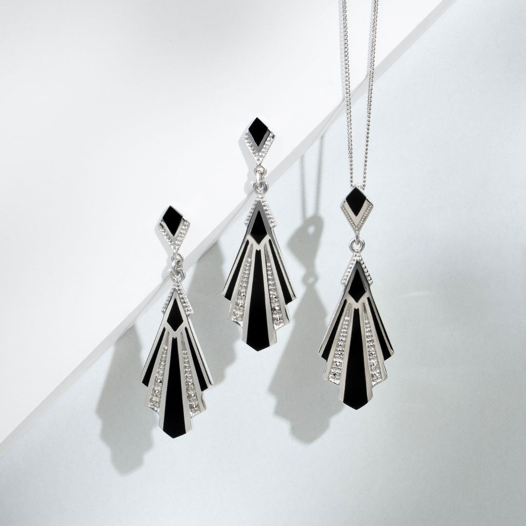 Art-Deco-Stil Dreieck Schwarzer Onyx &amp; Markasit-Fächer-Anhänger in 925 Sterling Silber