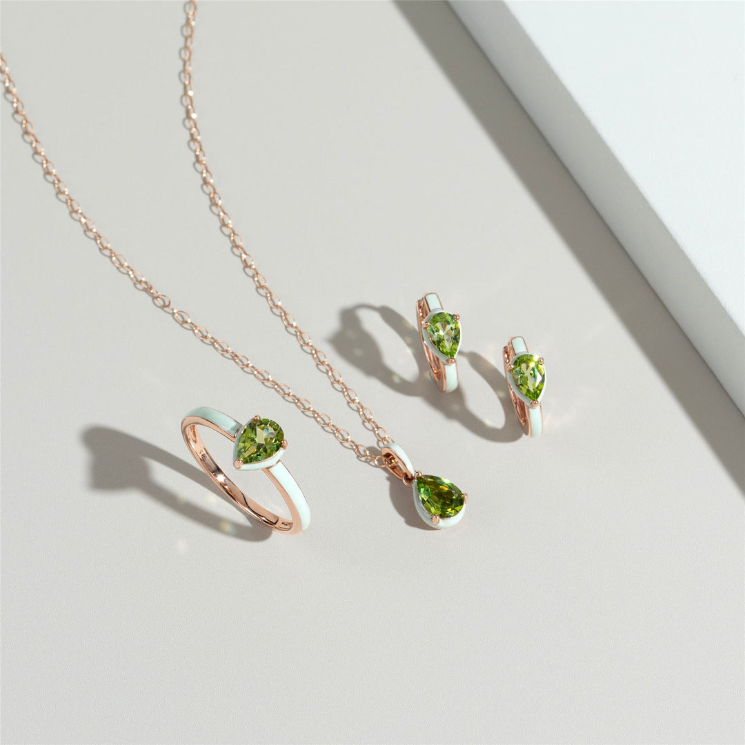 Siberian Waltz Creolen aus grünem Emaille und birnenförmigem Peridot in Roségold-Vermeil