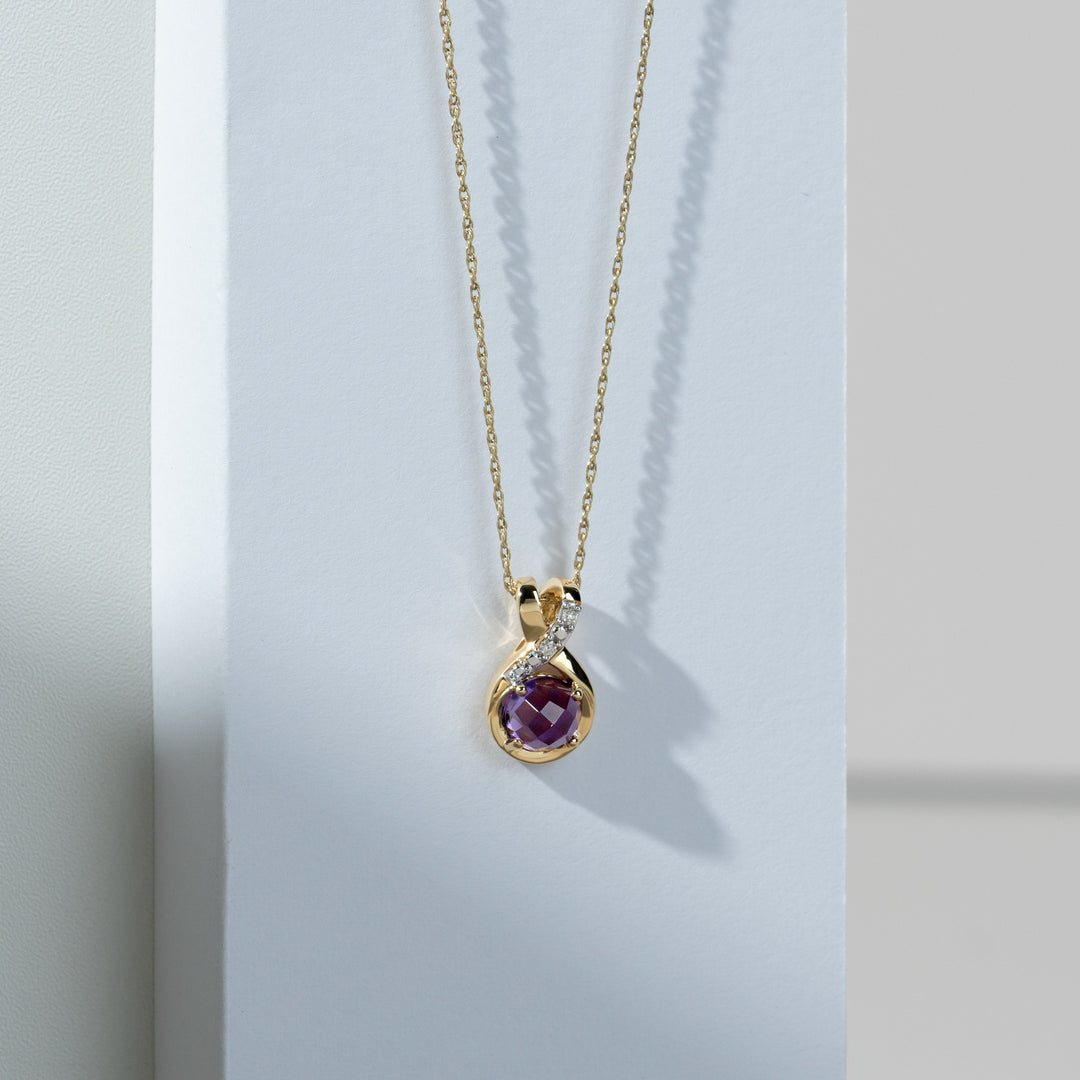 Klassischer Amethyst Checkerboard &amp; Diamond Bale Anhänger in 9 Karat Gold