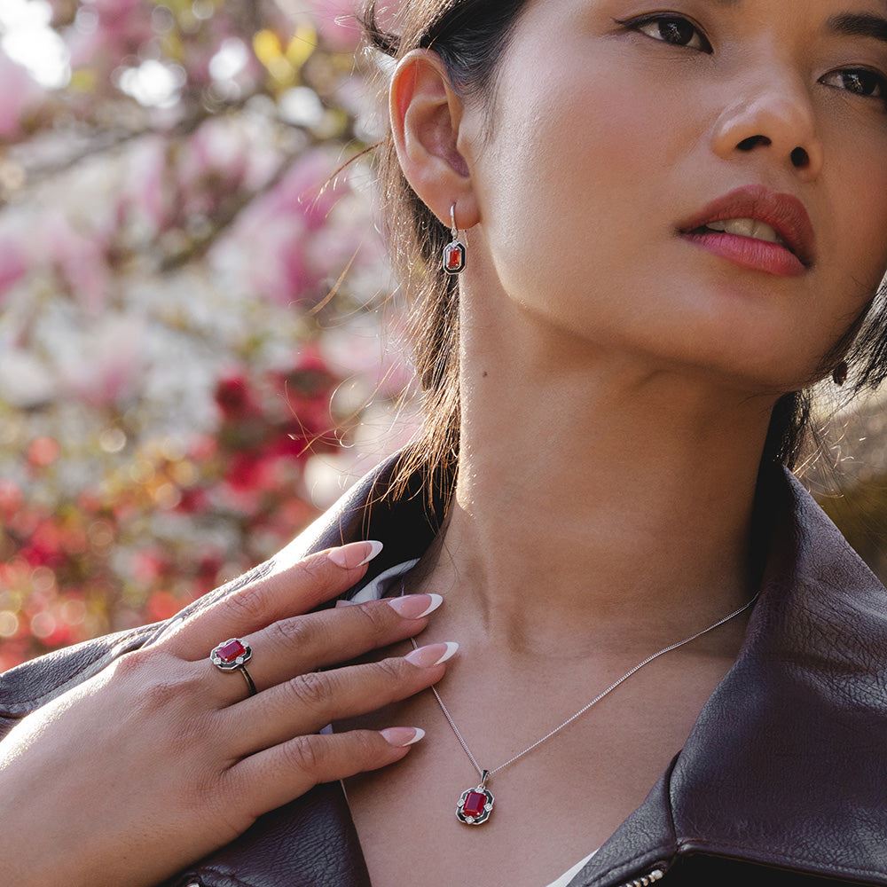 Grand Deco Ring aus Sterlingsilber mit schwarzem Emaille, Karneol und Topas