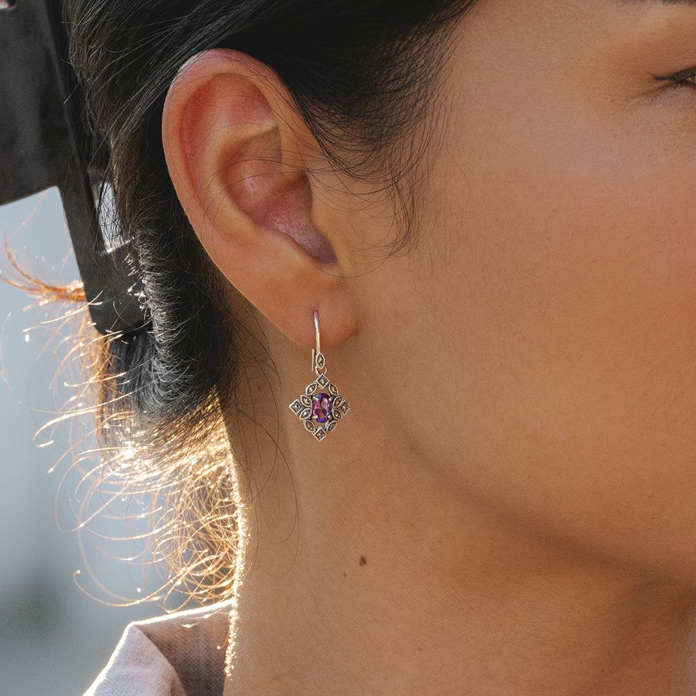 Ovale Tropfenohrringe aus Amethyst und Markasit im Art-Deco-Stil aus Sterlingsilber