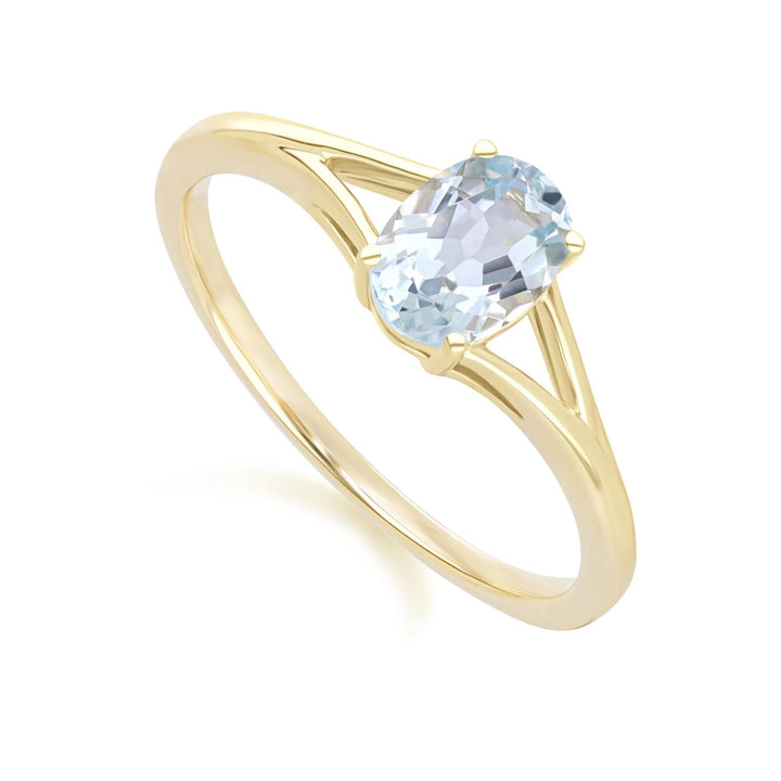 Classic Oval Aquamarine Ring in 9ct Yellow Gold